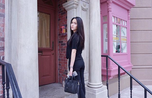 น้ำใส นัทธินันท์ ลูกสาวบุญธรรม แอนนา ชวนชื่น น้ำใส นัทธินันท์ ลูกสาวบุญธรรม แอนนา ชวนชื่น