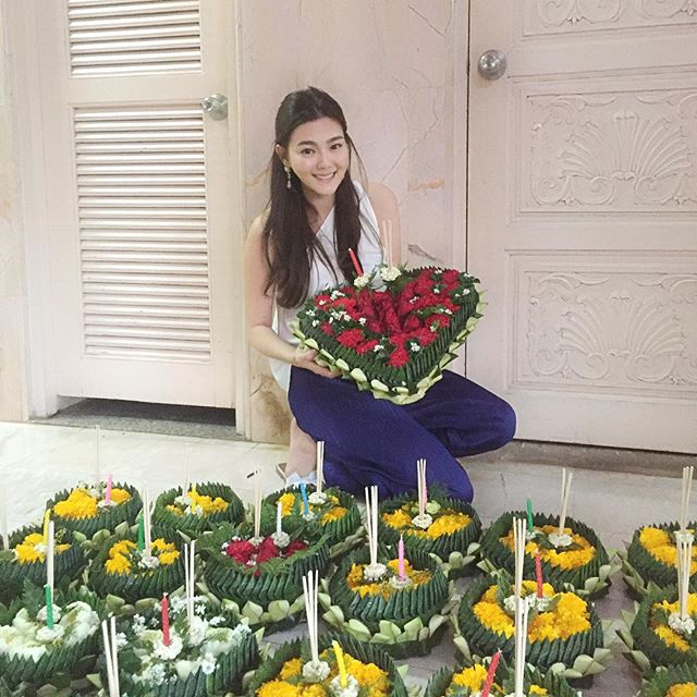 ดิว อริสรา ไผ่ วันพอยท์ ลอยกระทง ดิว อริสรา ไผ่ วันพอยท์ ลอยกระทง