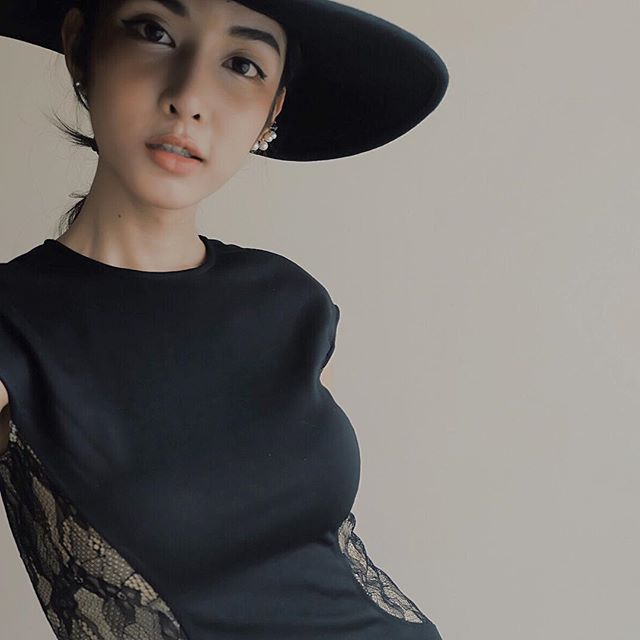 หลิงหลิง สาวประเภทอสองชาวลาว หลิงหลิง สาวประเภทอสองชาวลาว