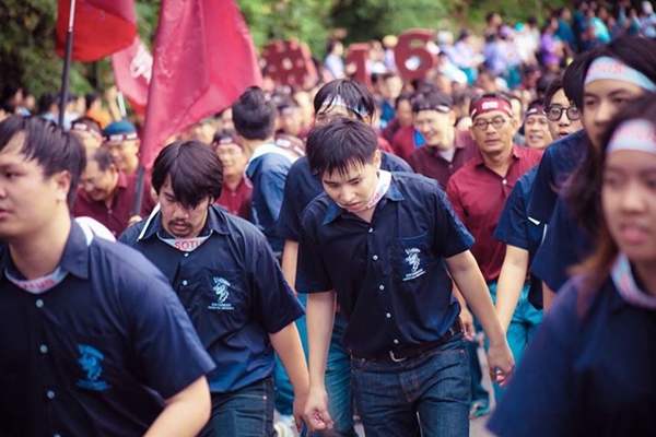 รับน้องขึ้นดอย มช. รับน้องขึ้นดอย มช.