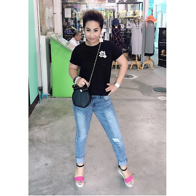 ลาล่า แฟนฝรั่ง ลาล่า แฟนฝรั่ง