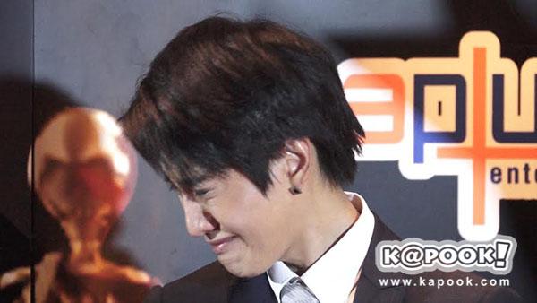 ไมค์ พิรัช ไมค์ พิรัช