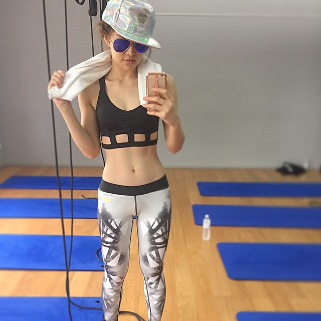 แนนนี่ เกิร์ลลี่ เบอร์รี่ แนนนี่ เกิร์ลลี่ เบอร์รี่