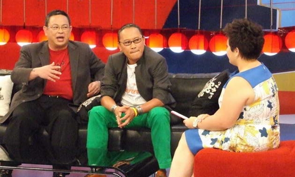 ชาวเน็ตชื่นชม ซูโม่กิ๊ก-ติ๊ก กลิ่นสี ช่วยเหลือเพื่อนรักป่วยหนัก ชาวเน็ตชื่นชม ซูโม่กิ๊ก-ติ๊ก กลิ่นสี ช่วยเหลือเพื่อนรักป่วยหนัก