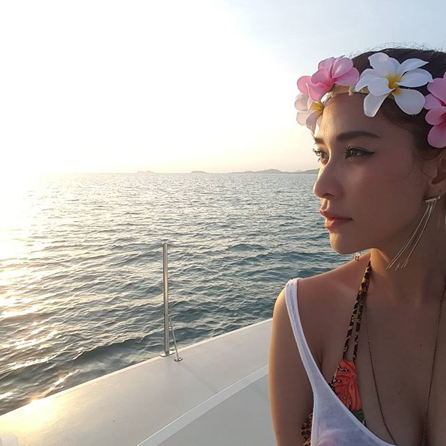 พลอย เฌอมาลย์ พลอย เฌอมาลย์