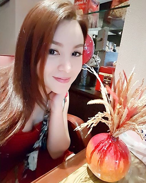 แอนนิต้า ศรุชา พงศ์ทรงกุล แอนนิต้า ศรุชา พงศ์ทรงกุล