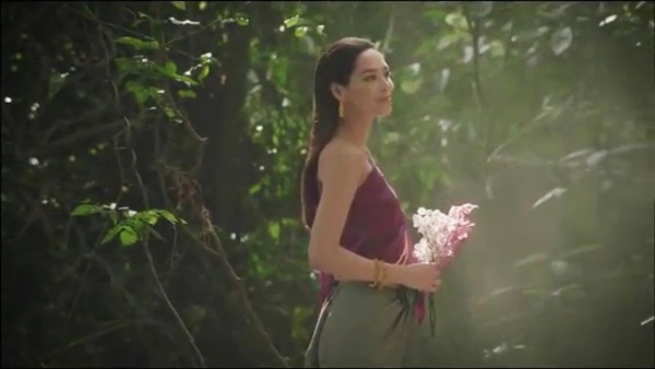 เรนาตะ เอมิ นางแบบโฆษณารีเจนซี่ เรนาตะ เอมิ นางแบบโฆษณารีเจนซี่