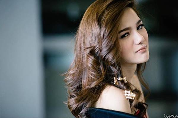 กวาง The Face กวาง The Face