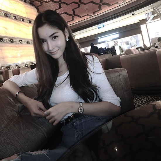 หลิงหลิง ปิยะดา หลิงหลิง ปิยะดา