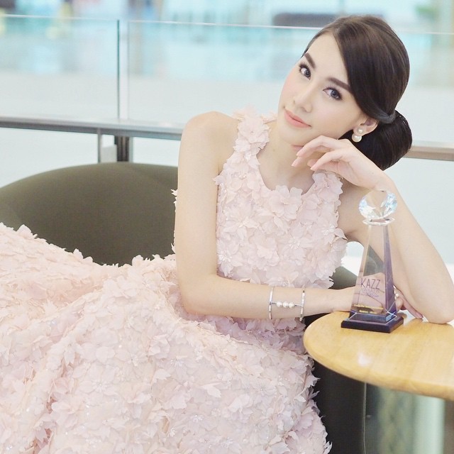 ดาว พิมพ์ทอง ดาว พิมพ์ทอง