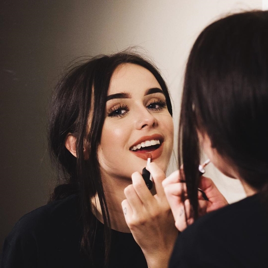 อาคาเซีย บรินลีย์ เน็ตไอดอลอเมริกัน อาคาเซีย บรินลีย์ เน็ตไอดอลอเมริกัน