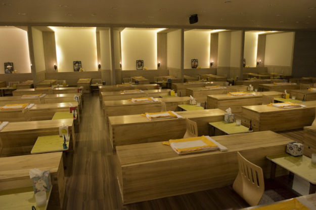 ศูนย์บำบัดนอนในโลงศพเผชิญหน้าความตาย ศูนย์บำบัดนอนในโลงศพเผชิญหน้าความตาย