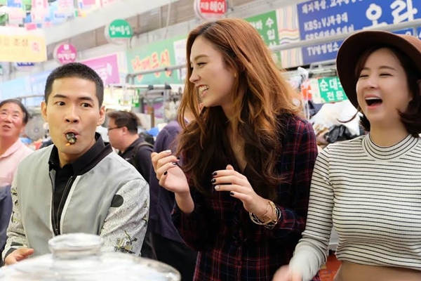 วู้ดดี้ พาบุกสถานที่แฮงเอ้าท์ใหม่ในเกาหลีใต้ วู้ดดี้ พาบุกสถานที่แฮงเอ้าท์ใหม่ในเกาหลีใต้