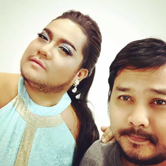 เบน ชลาทิศ เบน ชลาทิศ