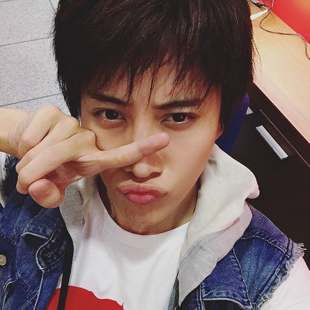 ไมค์ พิรัชต์ ไมค์ พิรัชต์