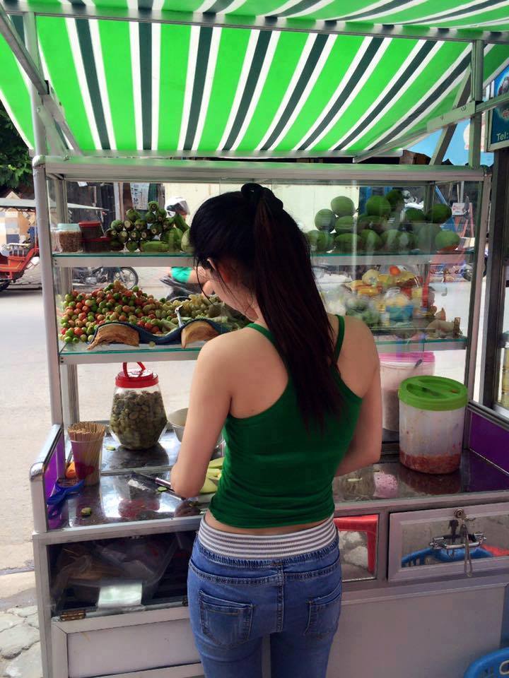 แม่ค้าสาวสวยจากกัมพูชา แม่ค้าสาวสวยจากกัมพูชา