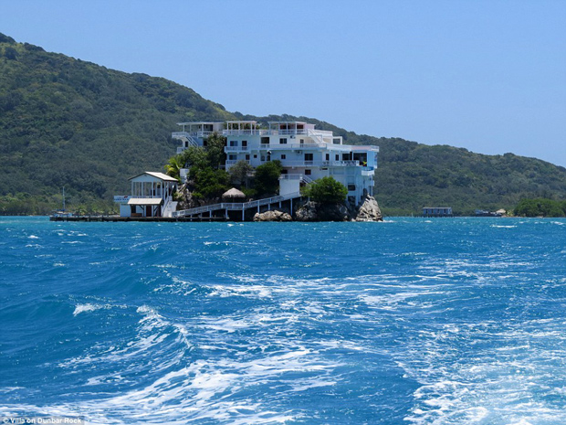 Villa on Dunbar Rock Villa on Dunbar Rock