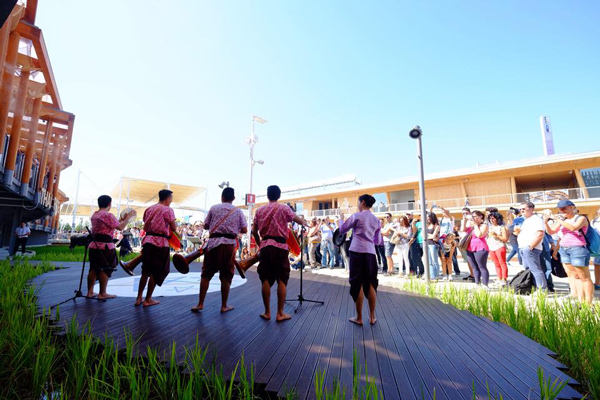 Thailand Pavilion ในงาน World expo 2015 Thailand Pavilion ในงาน World expo 2015