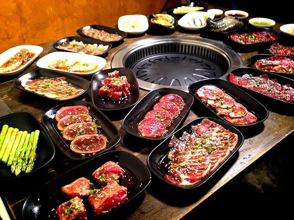 10 ร้านปิ้งย่าง ชวนไปลิ้มรสอร่อย Guru Gyuu Yakiniku
