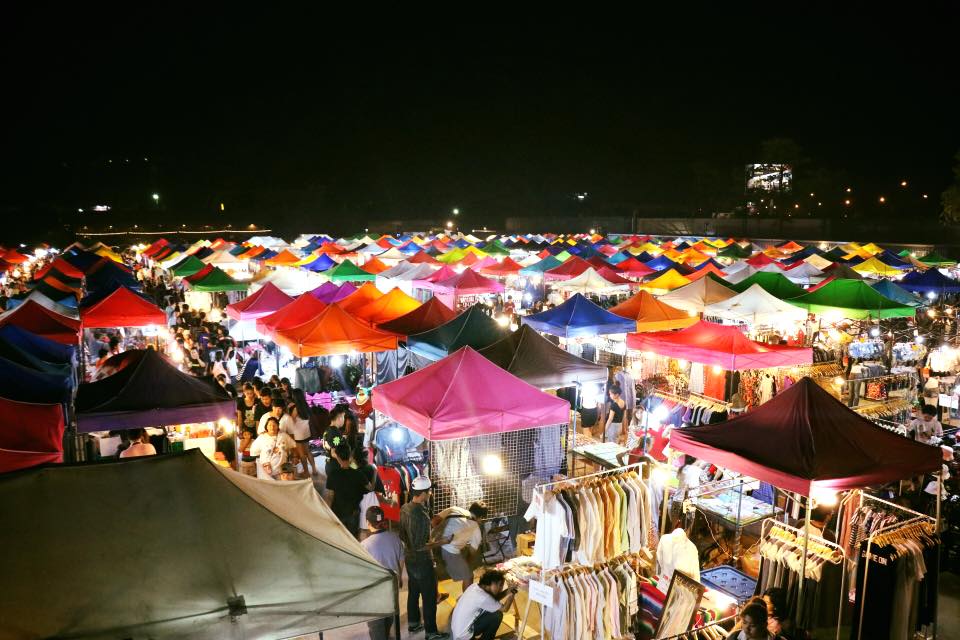 Train Night Market Kaset-Nawamin Train Night Market Kaset-Nawamin