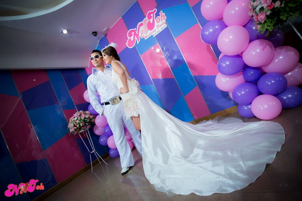 รีวิว อาฟเตอร์ปารตี้ธีม Rock n Roll-Disco Party ย้อนวันวานให้สุดเหวี่ยง รีวิว อาฟเตอร์ปารตี้ธีม Rock n Roll-Disco Party ย้อนวันวานให้สุดเหวี่ยง