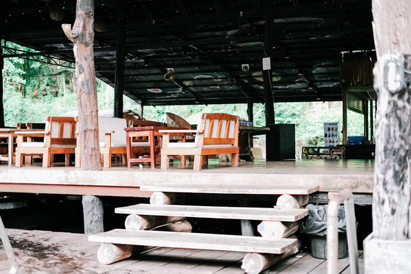 เที่ยวหน้าฝนชิล ๆ แบ็คแพ็กนั่งรถตู้ไปเยือนกาญจนบุรี เที่ยวหน้าฝนชิล ๆ แบ็คแพ็กนั่งรถตู้ไปเยือนกาญจนบุรี