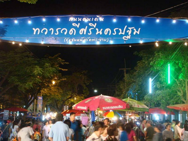 เที่ยวนครปฐมใกล้ ๆ ได้ทั้งช้อป กิน เที่ยว เที่ยวนครปฐมใกล้ ๆ ได้ทั้งช้อป กิน เที่ยว