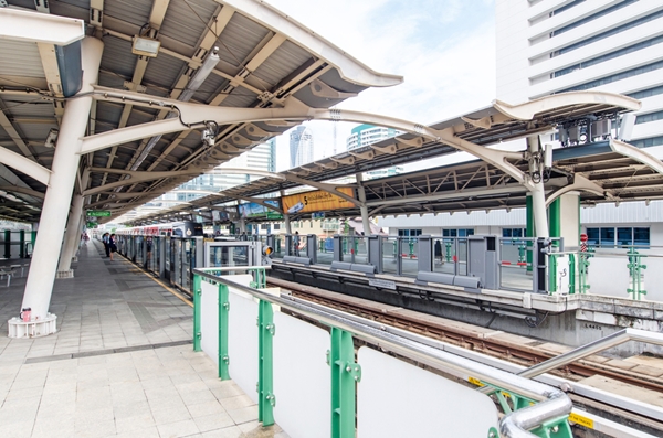 รถไฟฟ้าสายสีทอง รถไฟฟ้าสายสีทอง