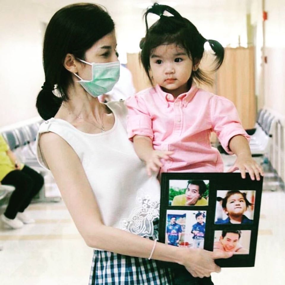 โบว์ แวนด้า โบว์ แวนด้า