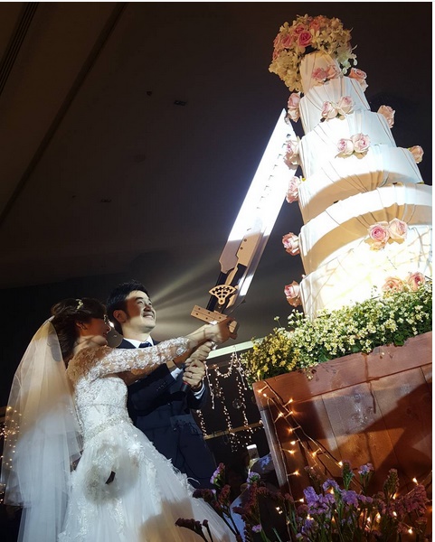 งานแต่ง แสตมป์ นิว งานแต่ง แสตมป์ นิว