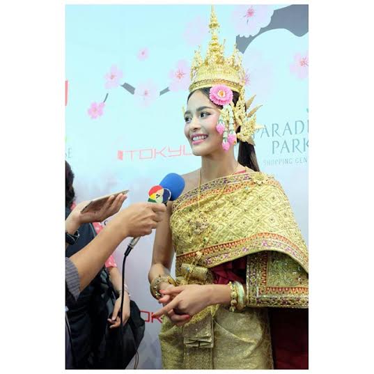 ปุ๊กลุก ชุดไทย ปุ๊กลุก ชุดไทย