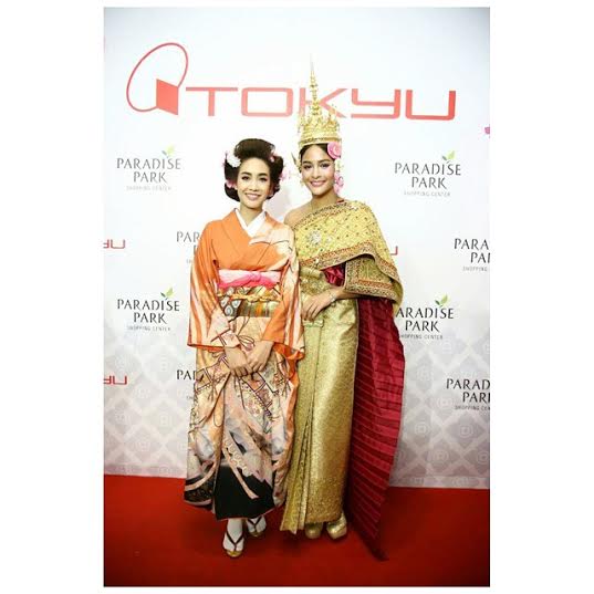 ปุ๊กลุก ชุดไทย ปุ๊กลุก ชุดไทย