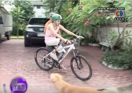 สเตลล่า มาลูกี้ สเตลล่า มาลูกี้