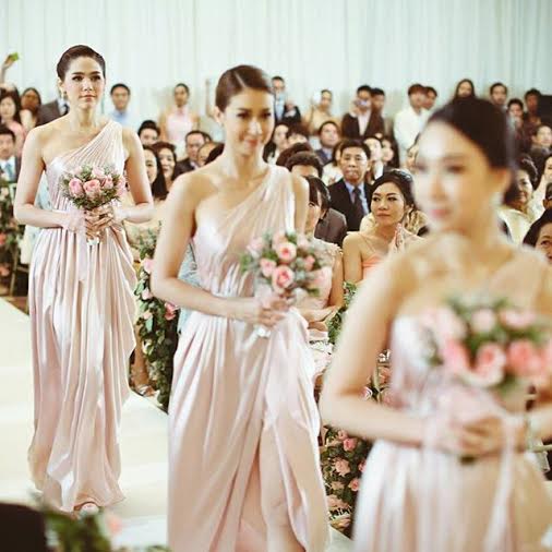 ชมพู่ อารยา งานแต่งเอมมี่ มรกต ชมพู่ อารยา งานแต่งเอมมี่ มรกต