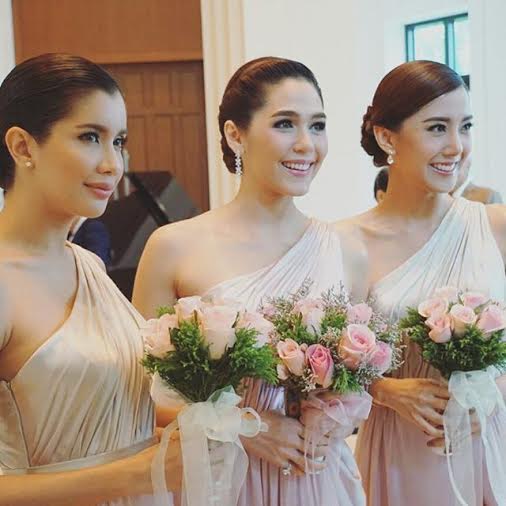 ชมพู่ อารยา งานแต่งเอมมี่ มรกต ชมพู่ อารยา งานแต่งเอมมี่ มรกต