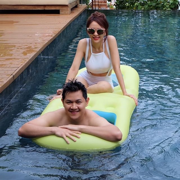 เป้ย ป๊อป เป้ย ป๊อป