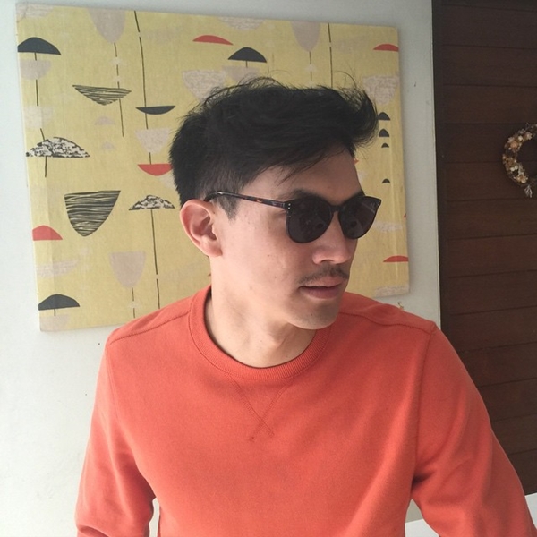 เคน ธีรเดช เคน ธีรเดช