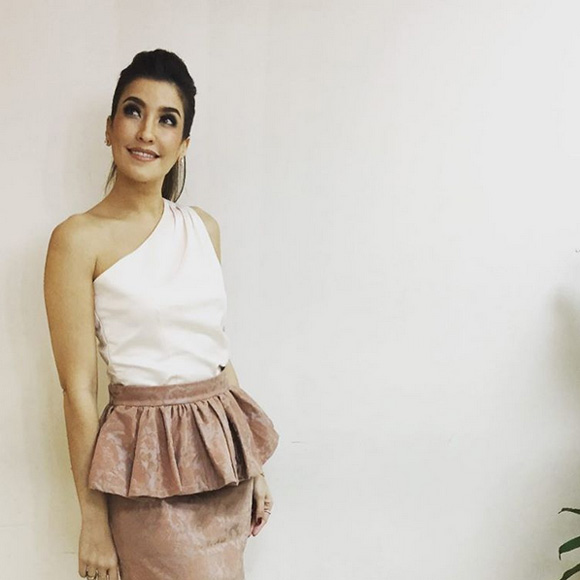 แองจี้ เฮสติ้ง แองจี้ เฮสติ้ง