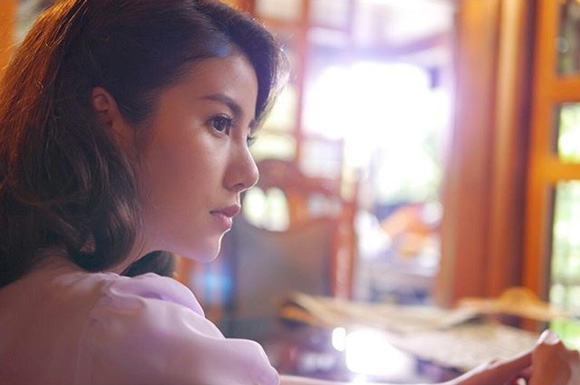 เอสเธอร์ สุปรีย์ลีลา เอสเธอร์ สุปรีย์ลีลา