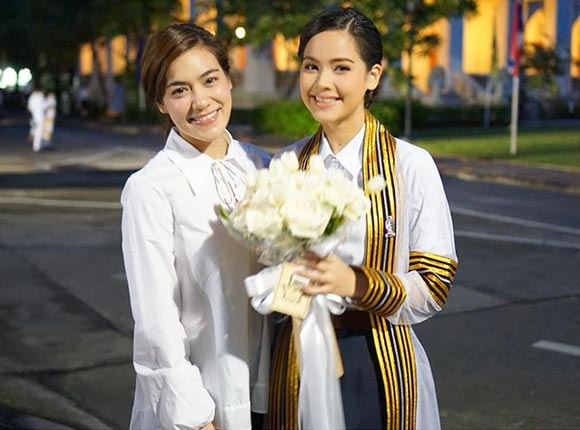 ญาญ่า อุรัสยา รับปริญญา ญาญ่า อุรัสยา รับปริญญา