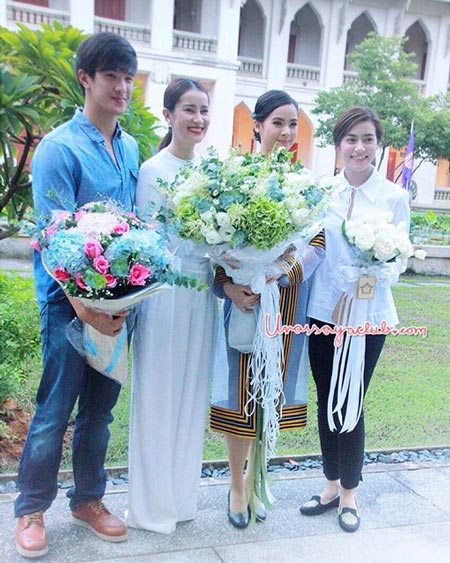 ญาญ่า อุรัสยา รับปริญญา ญาญ่า อุรัสยา รับปริญญา