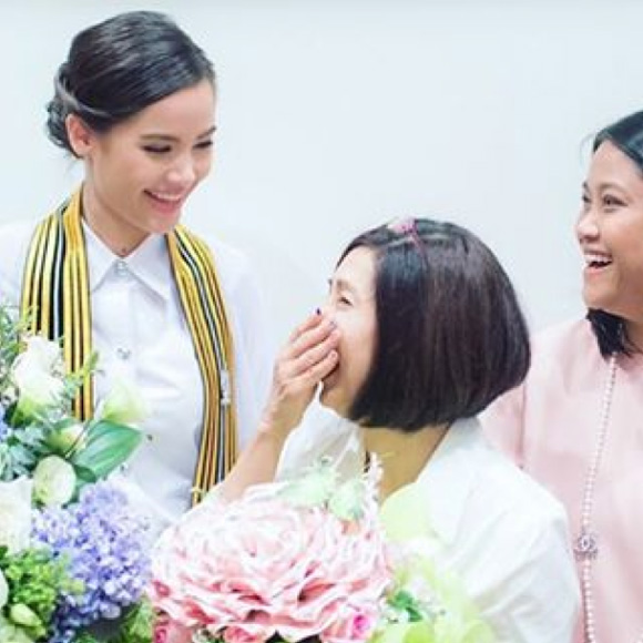 ญาญ่า อุรัสยา รับปริญญา ญาญ่า อุรัสยา รับปริญญา