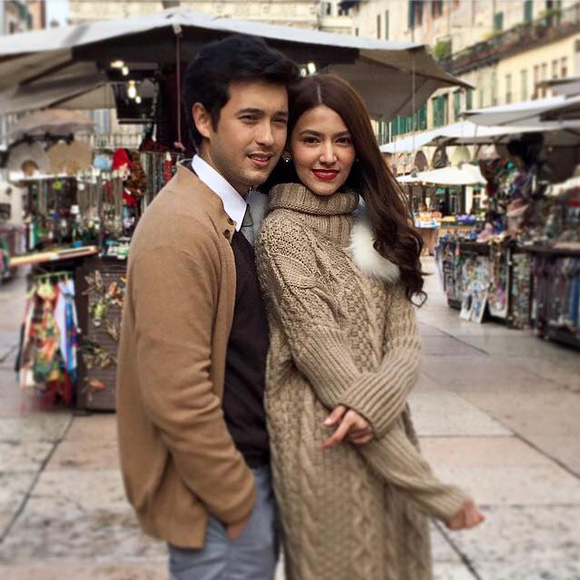 พลับพลึงสีชมพู พลับพลึงสีชมพู