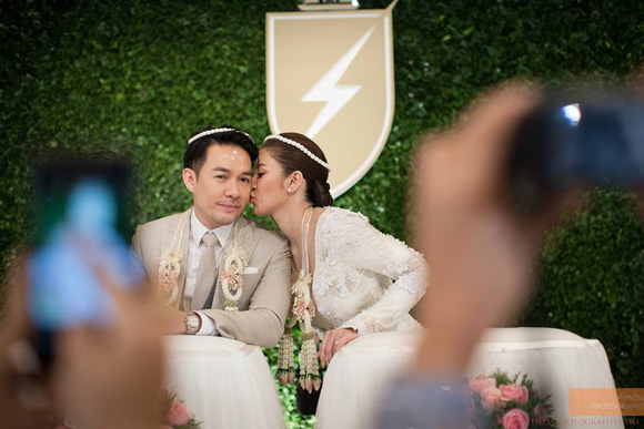 งานแต่งเอมมี่ ไฮโซเจมส์ งานแต่งเอมมี่ ไฮโซเจมส์