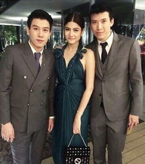 งานแต่ง มัดหมี่ พิมดาว สัว ศุภชัย งานแต่ง มัดหมี่ พิมดาว สัว ศุภชัย