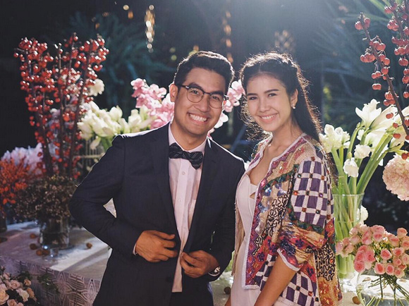 งานแต่ง มัดหมี่ พิมดาว สัว ศุภชัย งานแต่ง มัดหมี่ พิมดาว สัว ศุภชัย