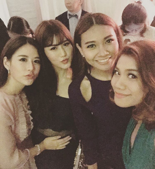 งานแต่ง มัดหมี่ พิมดาว สัว ศุภชัย งานแต่ง มัดหมี่ พิมดาว สัว ศุภชัย