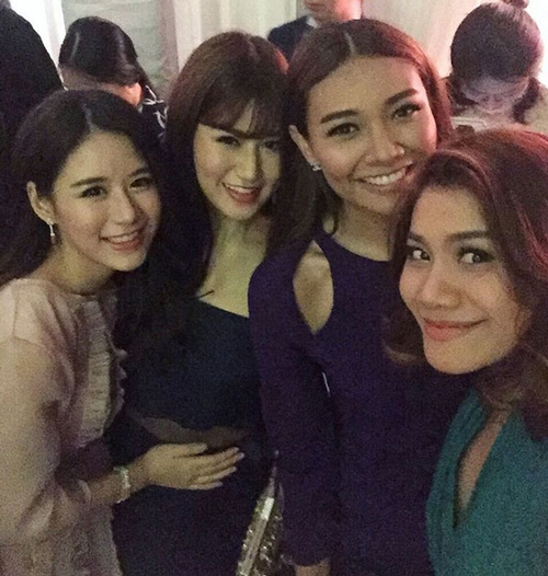 งานแต่ง มัดหมี่ พิมดาว สัว ศุภชัย งานแต่ง มัดหมี่ พิมดาว สัว ศุภชัย
