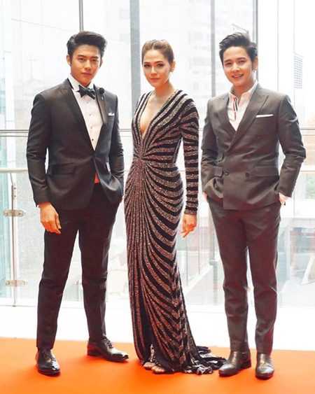 ชมพู่ หมาก โต๋ ชมพู่ หมาก โต๋