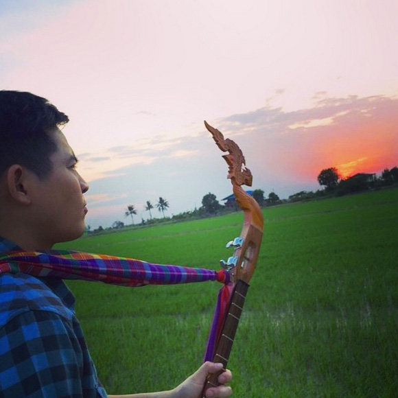 ปอ ทฤษฎี ปอ ทฤษฎี
